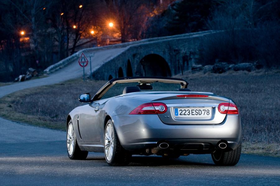  Jaguar XK Convertible 2009 года  (фото 12 из 43)